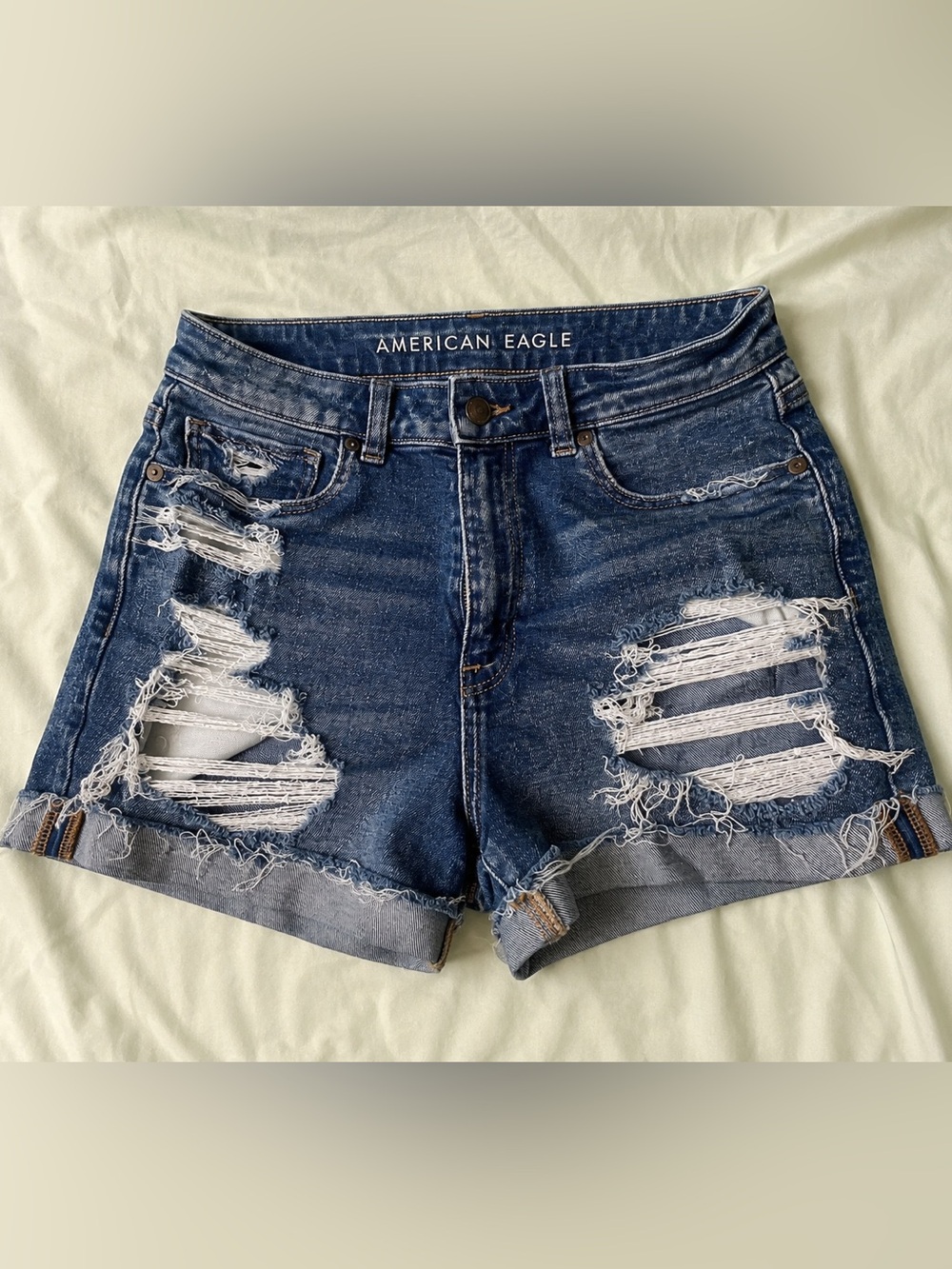 American Eagle Distressed Denim Shorts Size 6 Frayed Festival Y2K